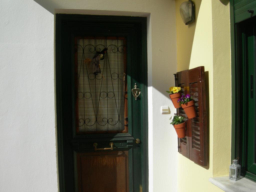 La Casa Sul Mare Villa Palaiontsiflikion Exterior photo